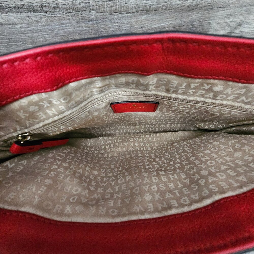 Kate Spade Allen Street Neil Saddle Leather Buckle Flap Red Crossbody Bag COA - Picture 4 of 16
